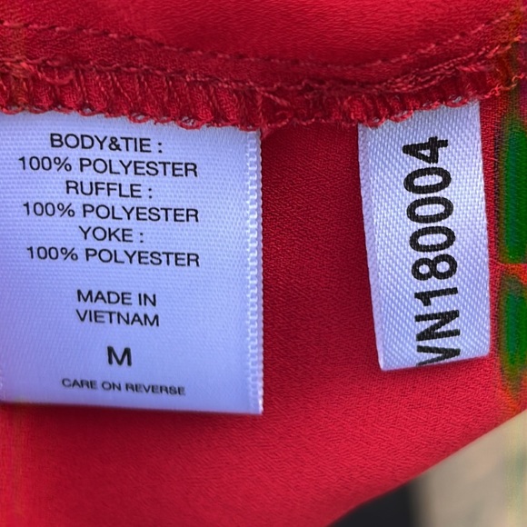 7th Ave NY & Co fun yolk neck blouse M - Picture 7 of 9